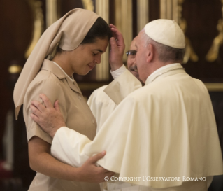 7-Viagem Apost&#xf3;lica: Celebra&#xe7;&#xe3;o das V&#xe9;speras com os Sacerdotes, Religiosos, Religiosas e Seminaristas