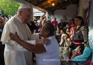 6-Apostolische Reise: Besuch der Bevölkerung von Bañado Norte 