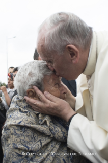 3-Viaje apostólico: Ceremonia de bienvenida