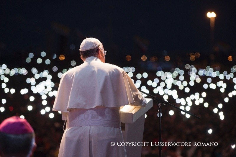 9-Viaggio Apostolico: Incontro con i Giovani 