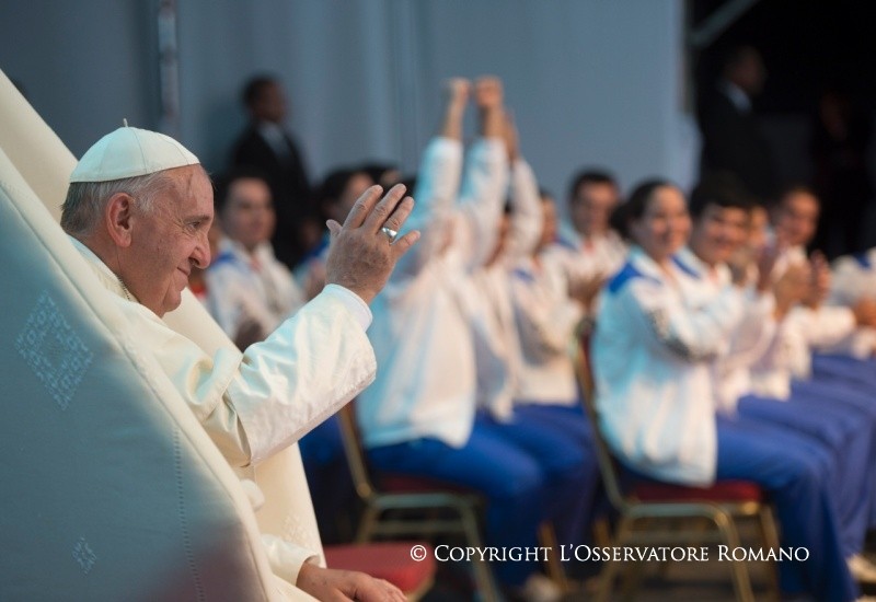 8-Viaggio Apostolico: Incontro con i Giovani 