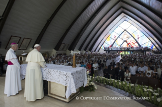 3-Viaggio Apostolico: Visita al Santuario della Divina Misericordia di Guayaquil