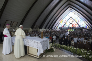 3-Voyage apostolique : Visite au Sanctuaire de la Divine Mis&#xe9;ricorde