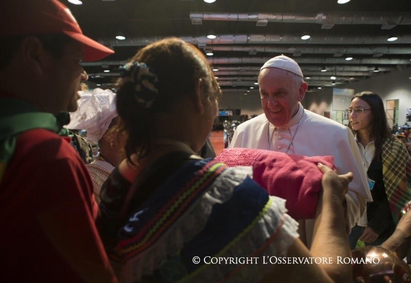 11-Voyage apostolique : Participation &agrave; la II<sup>e</sup> Rencontre mondiale des mouvements populaires 