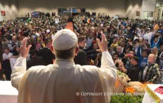 16-Viaje apostólico: Participación en el II Encuentro Mundial de los Movimientos Populares