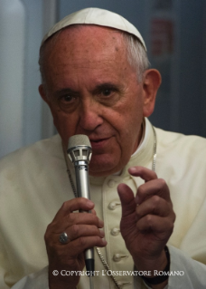 17-Apostolic Journey: In-Flight Press Conference of His Holiness Pope Francis from Paraguay to Rome 