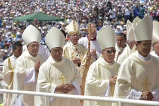 12-Apostolic Journey: Holy Mass