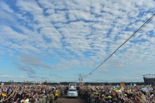 0-Voyage apostolique : Messe au Campo Grande de N&#x303;u Guaz&#xfa; 