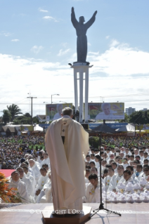 17-Viagem Apostólica: Santa Missa