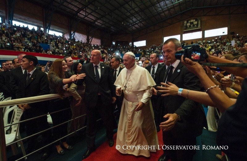 15-Viaggio Apostolico: Incontro con Rappresentanti della Societ&agrave; Civile