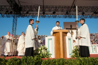 20-Visita Pastoral: Santa Missa no Est&#xe1;dio Municipal Artemio Franchi em Florença 