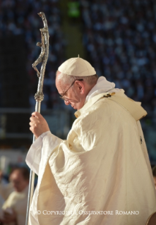 3-Pastoral Visit: Holy Mass at the Artemio Franchi Municipal Stadium 