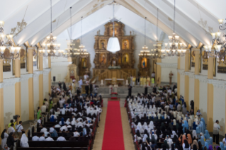 0-Sri Lanka - Filippine: Incontro con Sacerdoti, Religiose, Religiosi, Seminaristi e famiglie dei superstiti 