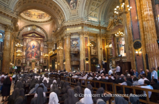 15-Pastoral Visit: Meeting with the Salesians and the Daughters of Mary Help of Christians 