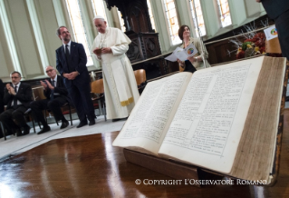 12-Pastoralbesuch: Besuch der Waldenserkirche