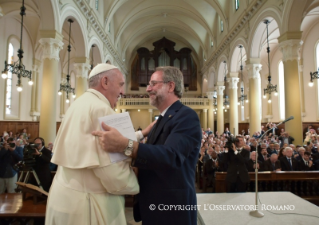 9-Pastoralbesuch: Besuch der Waldenserkirche