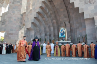 0-Apostolic Journey to Armenia: Participation in the Divine Liturgy in the Armenian-Apostolic Cathedral