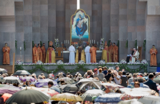 1-Apostolic Journey to Armenia: Participation in the Divine Liturgy in the Armenian-Apostolic Cathedral