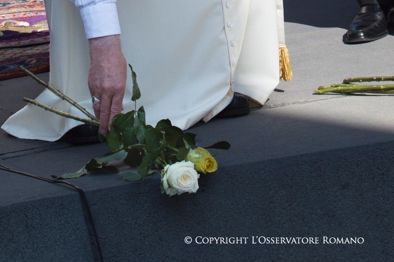 18-Apostolic Journey to Armenia: Visit to the Tzitzernakaberd Memorial Complex