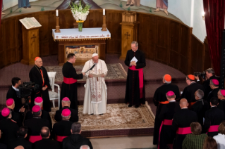 11-Viaggio Apostolico in Georgia e Azerbaijan: Incontro con la Comunit&#xe0; Assiro-Caldea nella chiesa cattolica caldea di S. Simone Bar Sabbae