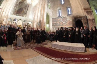 1-Viagem Apost&#xf3;lica &#xe0; Ge&#xf3;rgia e Azerbaij&#xe3;o: Visita &#xe0; Catedral Svetitskhoveli em Mtskheta 