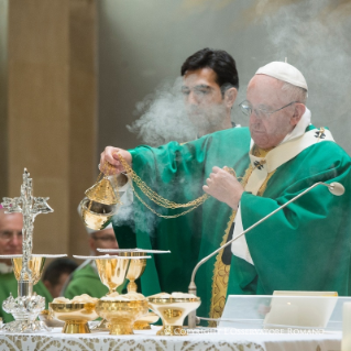 20-Apostolische Reise nach Georgien und Aserbaidschan: Eucharistiefeier in der Mariä-Empfängnis-Kirche 