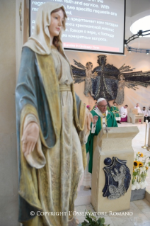 5-Viaje apost&#xf3;lico a Georgia y Azerbaiy&#xe1;n: Santa Misa en la iglesia de la Inmaculada