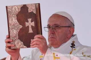 1-Apostolic Journey to Georgia and Azerbaijan: Holy Mass&#xa0;at M. Meskhi Stadium