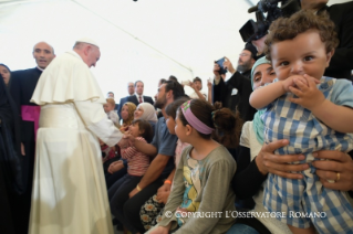 1-Visita Apostólica a Lesbos (Gr&#xe9;cia): Encontro com os refugiados 