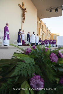 2-Apostolic Journey to Mexico: Holy Mass at the Ciudad Ju&#xe1;rez fairgrounds