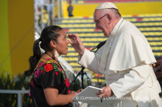 10-Apostolic Journey to Mexico: Meeting with young people in the &#x201c;Jos&#xe9; Mar&#xed;a Morelos y Pav&#xf3;n&#x201d; stadium