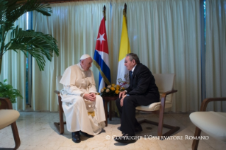 3-Encontro do Papa Francisco com S.S. Kirill, Patriarca de Moscou e de toda a R&#xfa;ssia - Assinatura da Declara&#xe7;&#xe3;o Conjunta