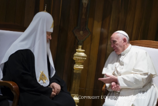 8-Meeting of His Holiness Pope Francis with His Holiness Kirill, Patriarch of Moscow and All Russia - Signing of the Joint Declaration