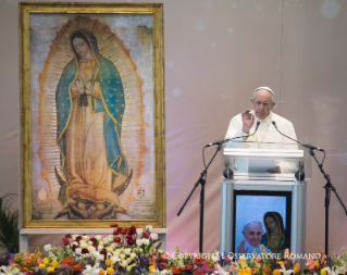 6-Apostolic Journey to Mexico: Meeting with the world of labour at the Bachilleres College in the state of Chihuahua