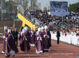 2-Apostolic Journey to Mexico: Holy Mass with priests, men and women religious, consecrated people and seminarians