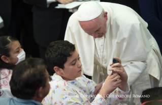 7-Apostolische Reise nach Mexiko: Besuch im Kinderkrankenhaus Federico Gómez