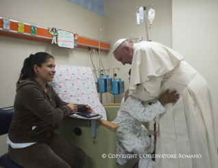 24-Apostolische Reise nach Mexiko: Besuch im Kinderkrankenhaus Federico Gómez