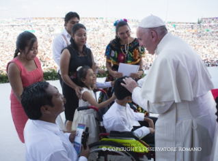 4-Apostolic Journey to Mexico: Meeting with families in the &#x201c;V&#xed;ctor Manuel Reyna&#x201d; stadium