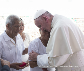 7-Apostolic Journey to Mexico: Meeting with families in the &#x201c;V&#xed;ctor Manuel Reyna&#x201d; stadium