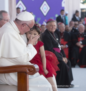 19-Apostolic Journey to Mexico: Meeting with families in the &#x201c;V&#xed;ctor Manuel Reyna&#x201d; stadium