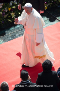 0-Voyage apostolique : Rencontre avec les &#xe9;v&#xea;ques de Mexico &#xe0; la cath&#xe9;drale