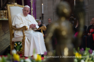 7-Voyage apostolique : Rencontre avec les &#xe9;v&#xea;ques de Mexico &#xe0; la cath&#xe9;drale