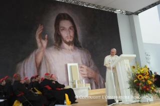 14-Viaje apostólico a Polonia: Ceremonia de acogida de los jóvenes en el parque Jordan de B&#x142;onia