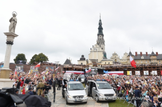 2-Viagem Apostólica à Polônia: Cerimônia de acolhida dos jovens