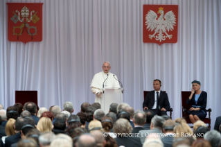 7-Apostolische Reise nach Polen: Begegnung mit den Vertretern der Regierung und des Öffentlichen Lebens und mit dem Diplomatischen Korps 