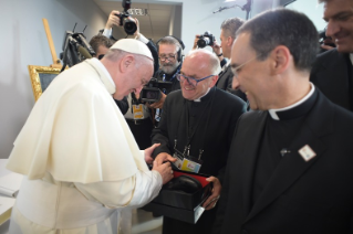 5-Viaggio Apostolico in Polonia: Benedizione della Casa per poveri e anziani offerta dalla Caritas 