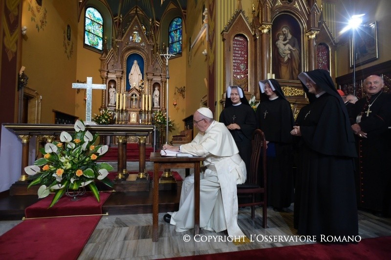 3-Viaje apost&oacute;lico a Polonia: Visita al Santuario de la Divina Misericordia