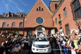 8-Apostolic Journey to Poland: Visit to the Shrine of Divine Mercy