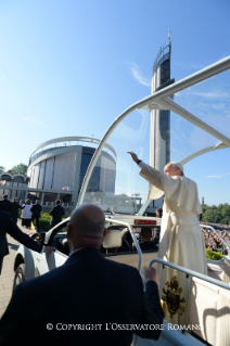 6-Apostolic Journey to Poland: Visit to the Shrine of Divine Mercy