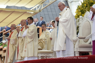 6-Viaggio Apostolico in Polonia: Santa Messa in occasione del 1050° anniversario del Battesimo della Polonia